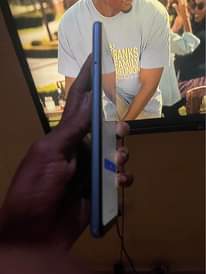 A picture of infinix Hot12i
