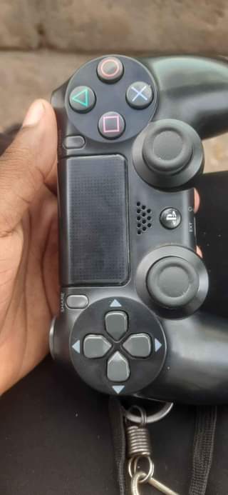 A picture of PAD PS 4