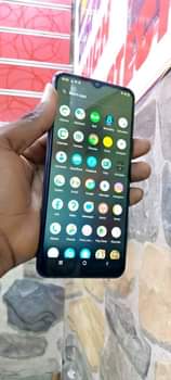 A picture of Vivo y15s