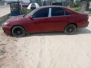 A picture of Toyota Big daddy 2005 Repainted on first body No fault