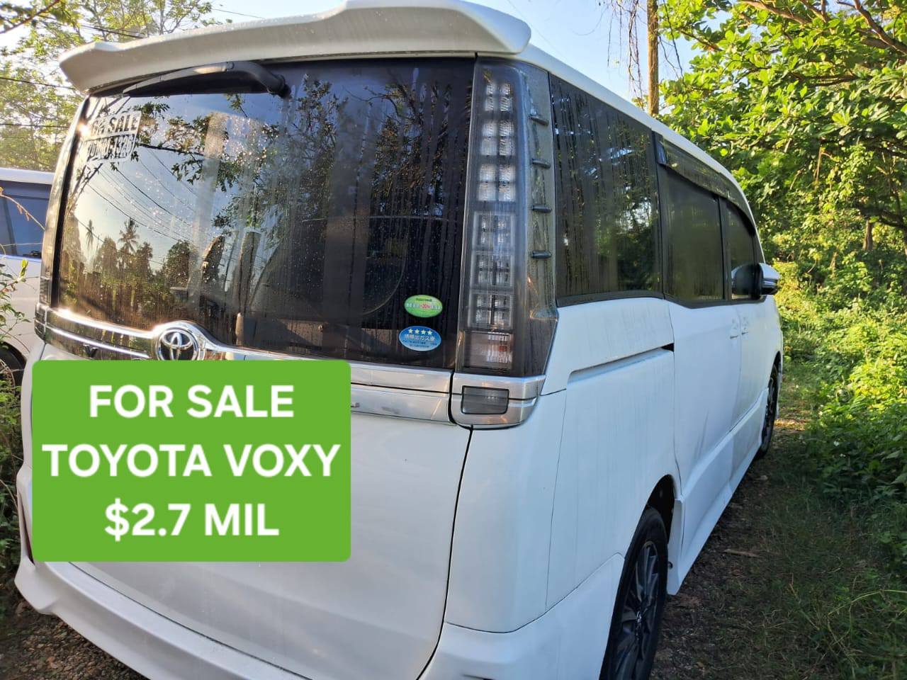 toyota voxy