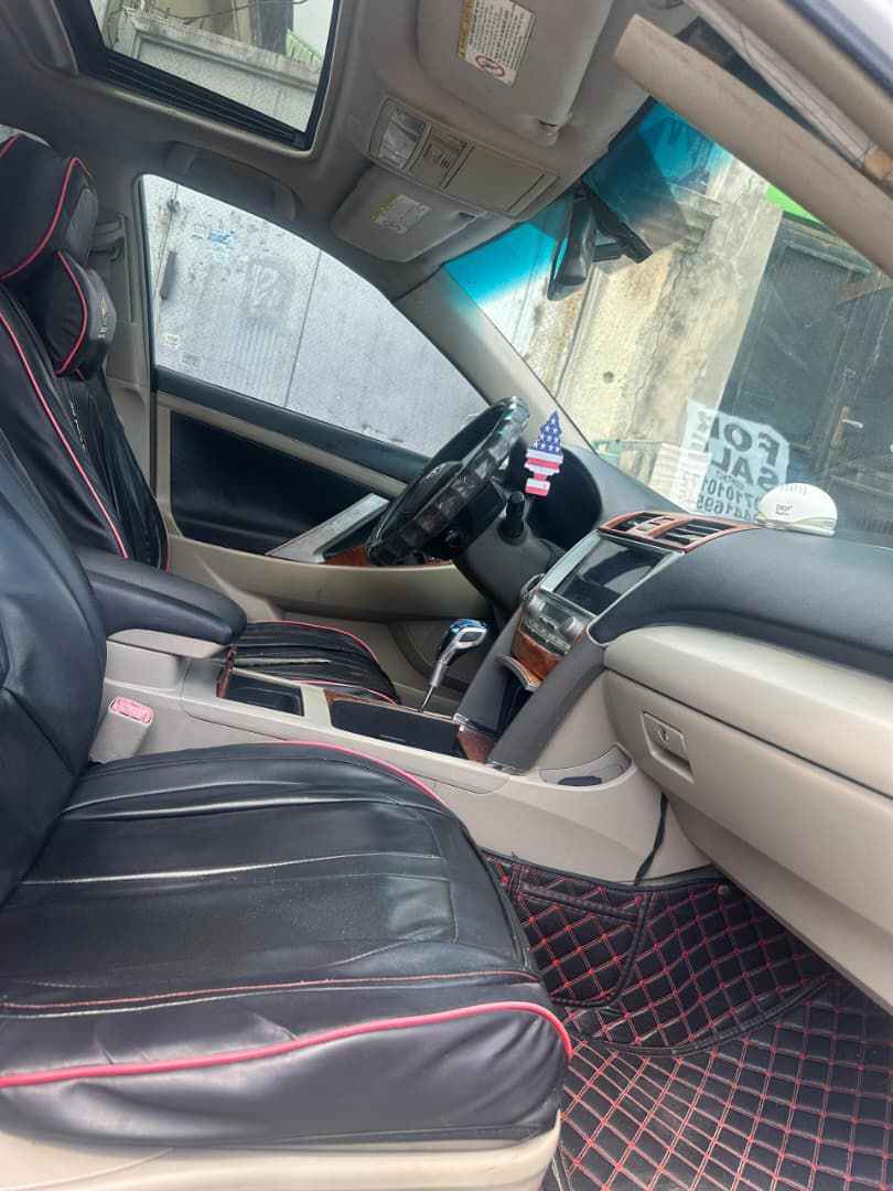 A picture of Toyota Camry 010