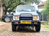 A picture of SUZUKI SAMURAI