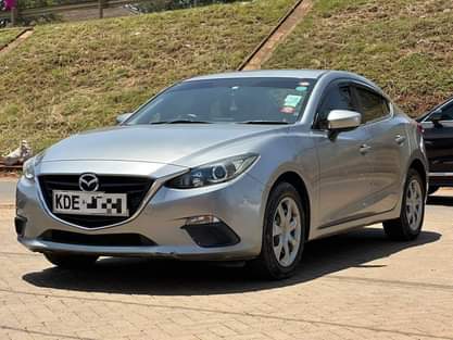 mazda axela