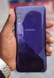 A picture of Samsung A30s 64gb Camera safi 200k 0782229333 Kinondoni Piga simu