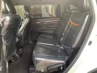 A picture of 2017 highlander