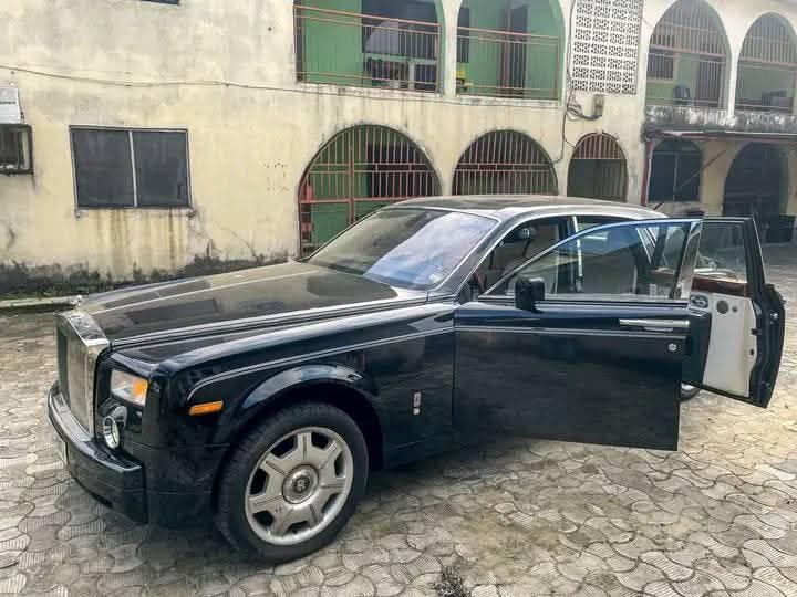 A picture of MOST GO TODAY ROLLS ROYCE PHANTOM BELGIUM STANDARD EWB 2010