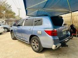 A picture of REGISTERED BRIEFLY DRIVEN 2009 TOYOTA HIGHLANDER SPORT EDITION 2022 ENTRY