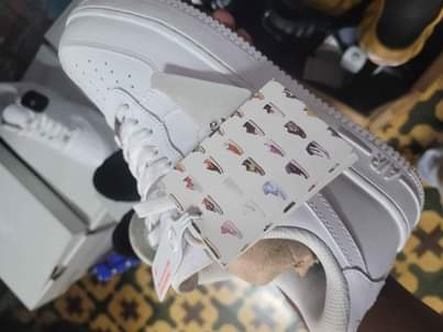 crocs