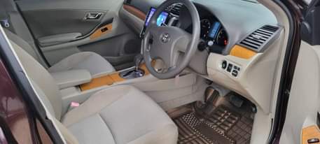 A picture of Toyota PREMIO