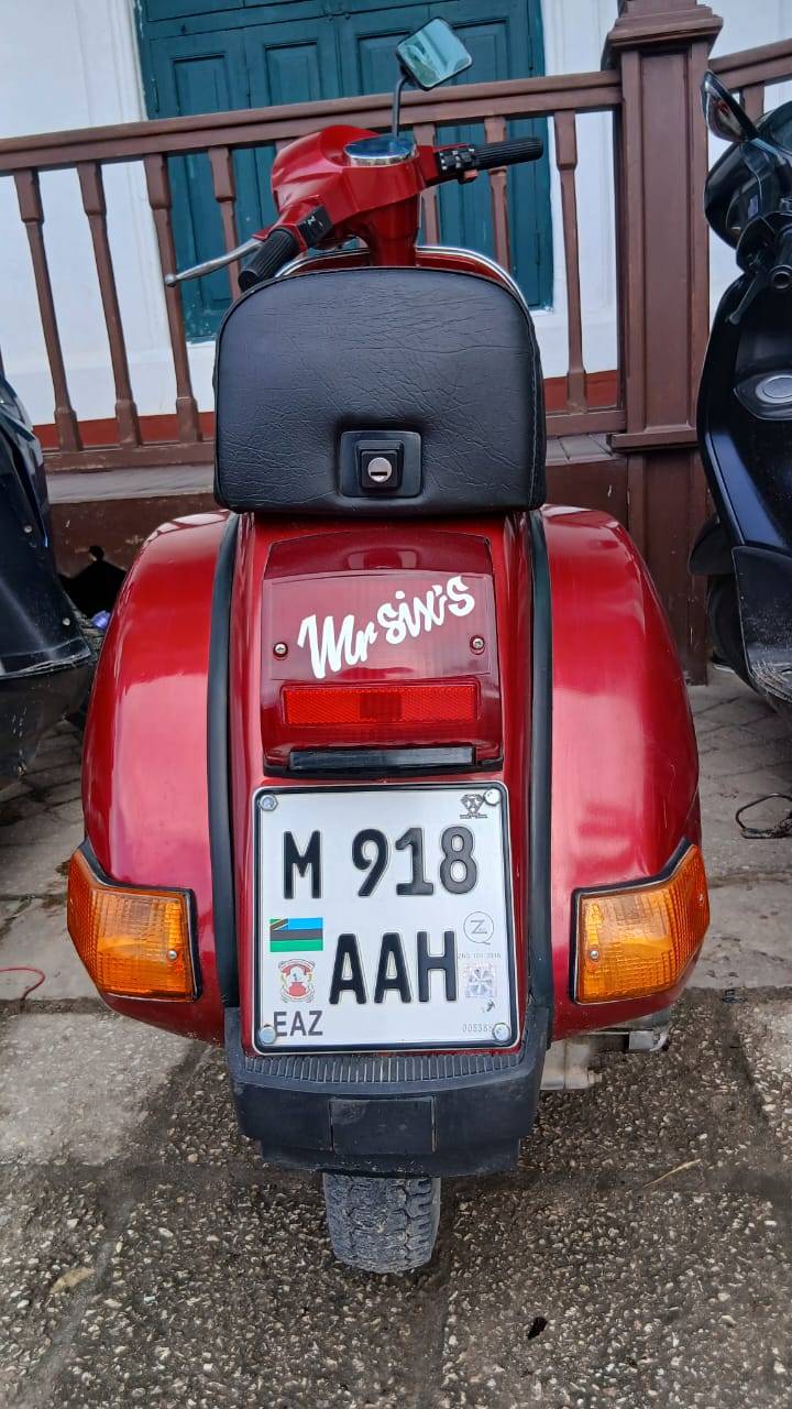 A picture of Vespa 2 2 m