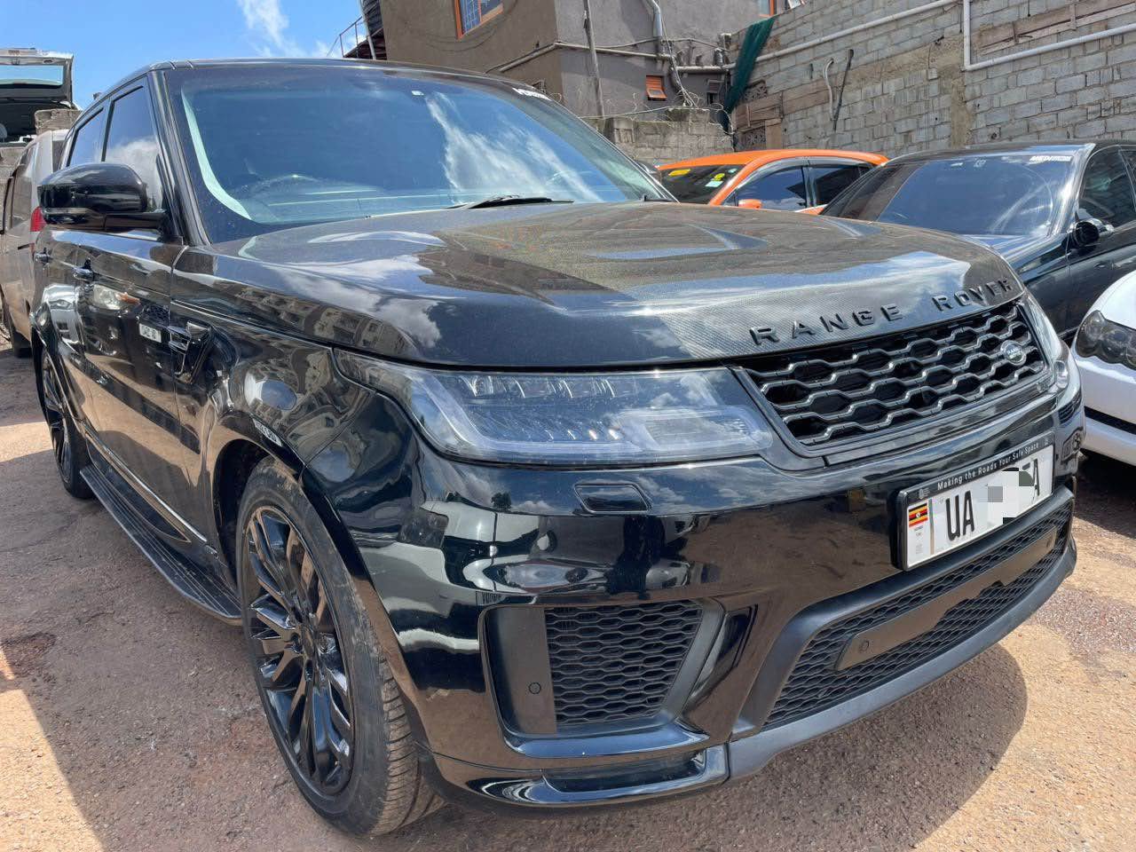 A picture of RANGE ROVER SPORT
