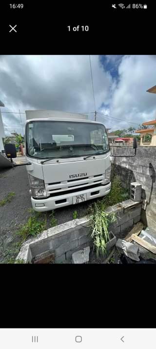 isuzu