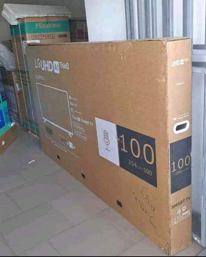 A picture of 100inch LG frameless smart TV brand new real 4k picture