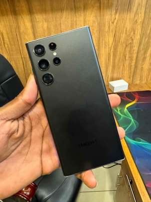 A picture of S22U 256GB