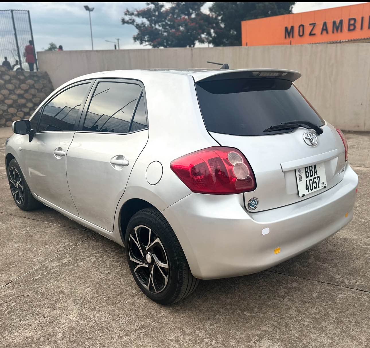 toyota auris