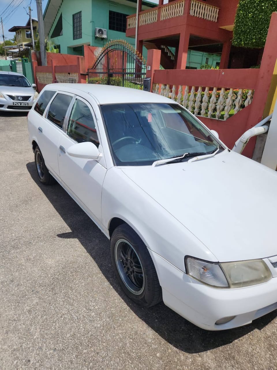 nissan ad wagon