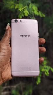 A picture of Oppo A57 USED