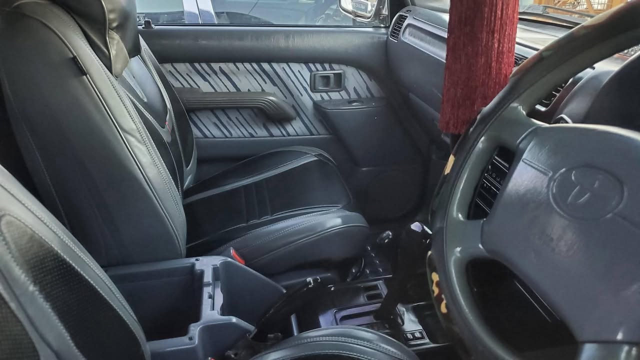 A picture of 2001 Toyota 2001