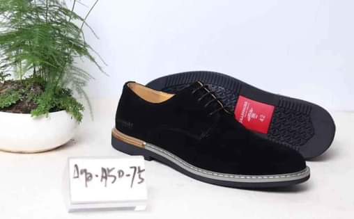 A picture of Men s shoes