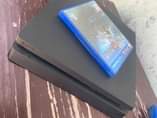 A picture of PS4 slim