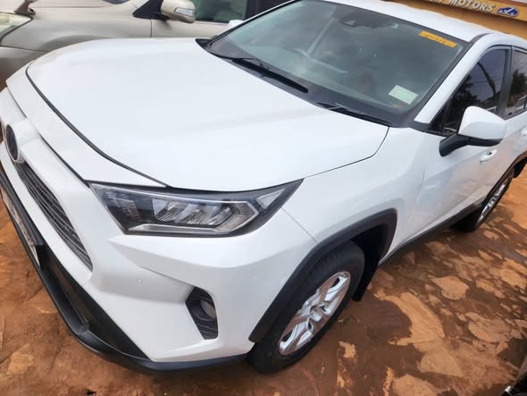 A picture of Rav4 new model on sale