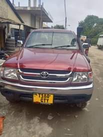 A picture of TOYOTA HIKUX 2 8 bei 26m CALL 0656989031