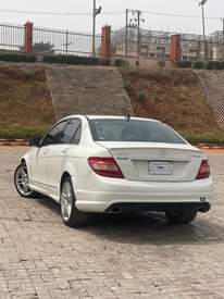A picture of 2011 C350