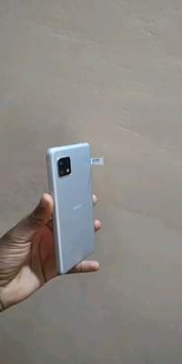 A picture of AQUOS SENSE 5G