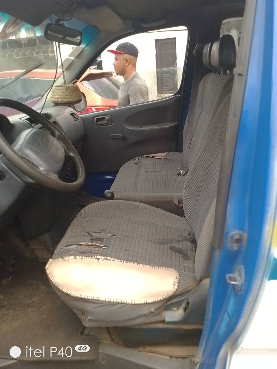 A picture of Toyota haice bus