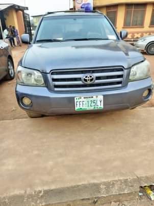 A picture of Awuuuuuuuuf berekete Toyota Highlander 05 for sale Engine Gear AC