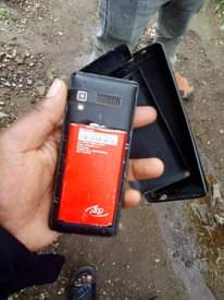 A picture of Batani izo kila moja nipe elf 17 Moja betri kubwa