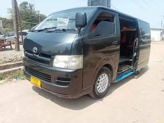 A picture of Hiace milion 14.8 Ipo mwanza Automatic Petrol 0784857610 kama_una_uza_gari_lako_nitumie