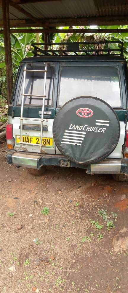 A picture of Land cruiser 2