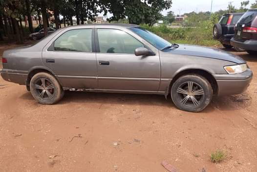 A picture of Toyota camry pencil