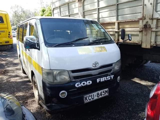 toyota hiace