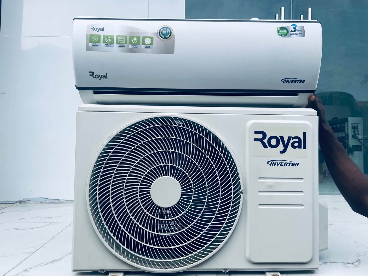 A picture of 1.5hp Royal inverter air conditioner