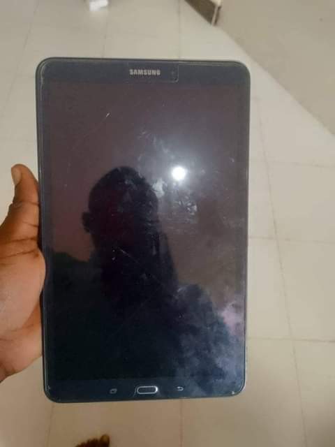 A picture of Samsung Galaxy tab a 6