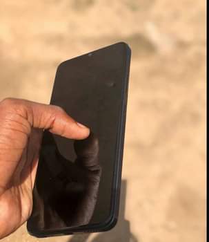 A picture of Inifinix smart7 plus Gb 64 ram 8 Zoezi 160K CLEAN