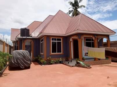 A picture of NYUMBA INAUZWA MILLION 110 MBAGALA CHAMAZI MAGENGENI NIPIGIE 0683746849