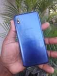 A picture of SAMSUNG A10