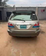A picture of Takas Motors 07060931241 Rx 300 in owerri Buy and drive