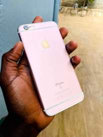 A picture of iPhone 6s 64Gb at 180k