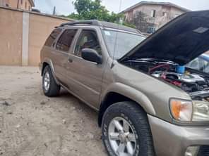 A picture of 2004 Nissan Pathfinder Price 2 8 Location Amuwo odofin Lagos