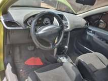 A picture of Sharp peugeot 207 coupe Automatic transmission with duty