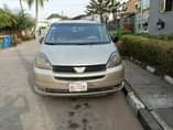 A picture of 2005 Sienna 2005