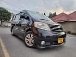 A picture of Toyota Alphard