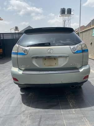 A picture of BELGIUM STANDARD LEXUS RX350 2007 FIRST BODY OPEN ROOF WITH