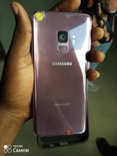 A picture of SAMSUNG S9