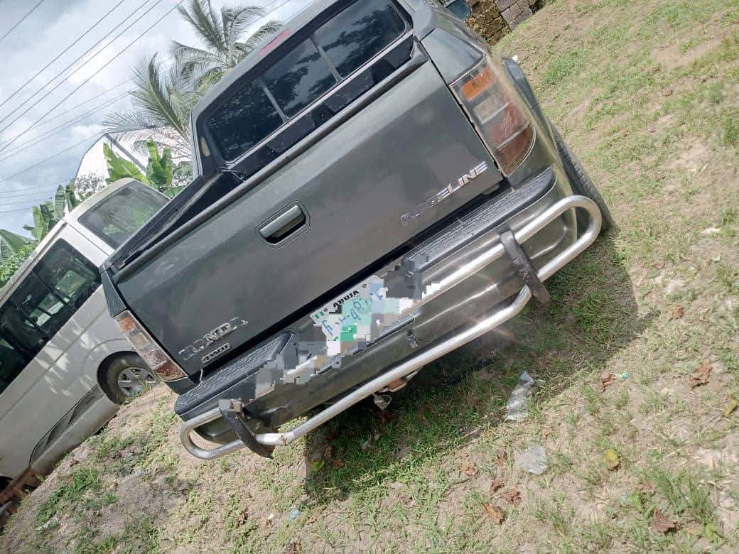 A picture of Honda Ridgeline Everything is working perfectly Owner price 4.5m Buy